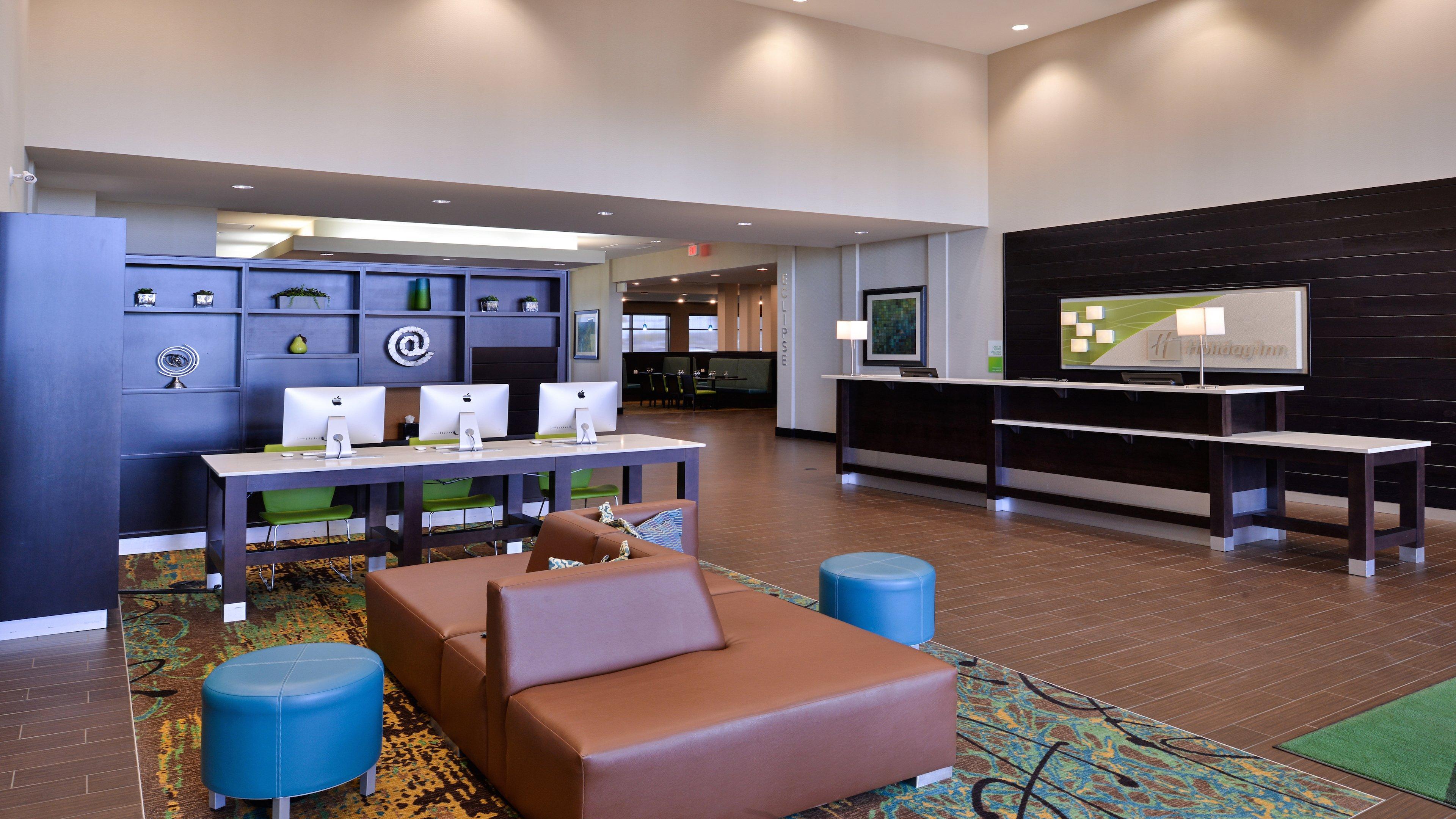 Holiday Inn Hotel & Suites Edmonton Airport Conference Centre By Ihg Nisku Bagian luar foto