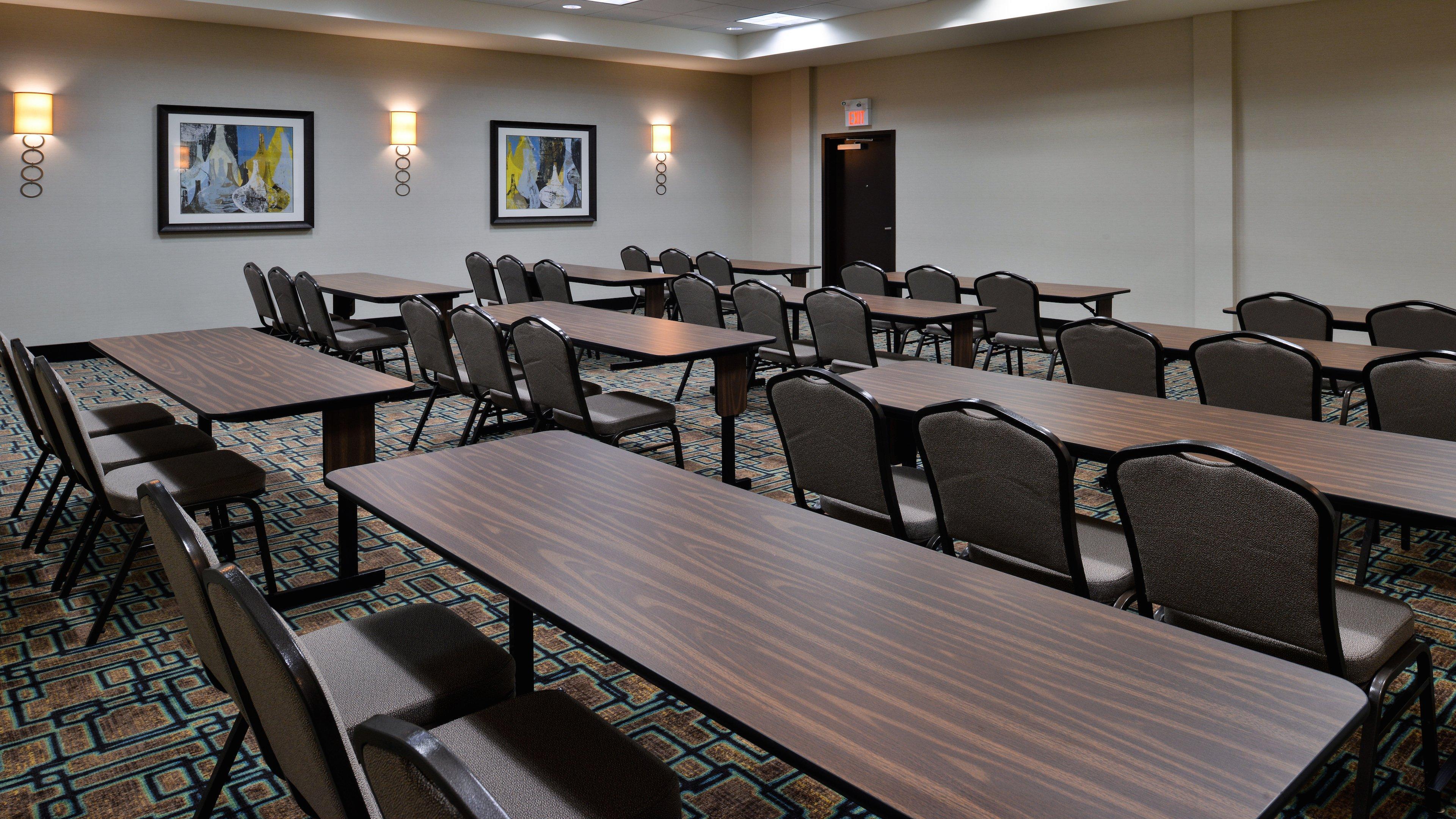 Holiday Inn Hotel & Suites Edmonton Airport Conference Centre By Ihg Nisku Bagian luar foto