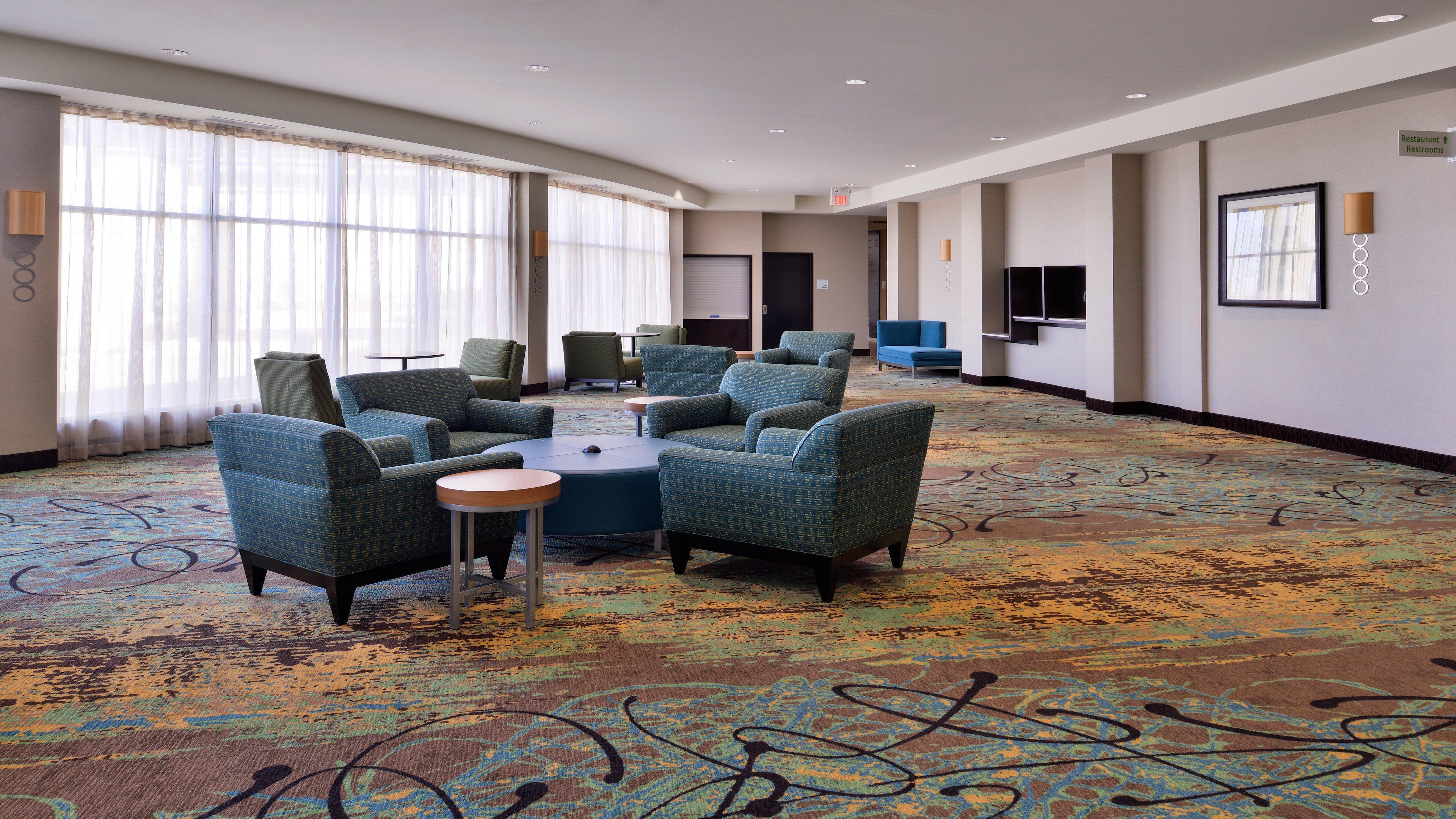 Holiday Inn Hotel & Suites Edmonton Airport Conference Centre By Ihg Nisku Bagian luar foto